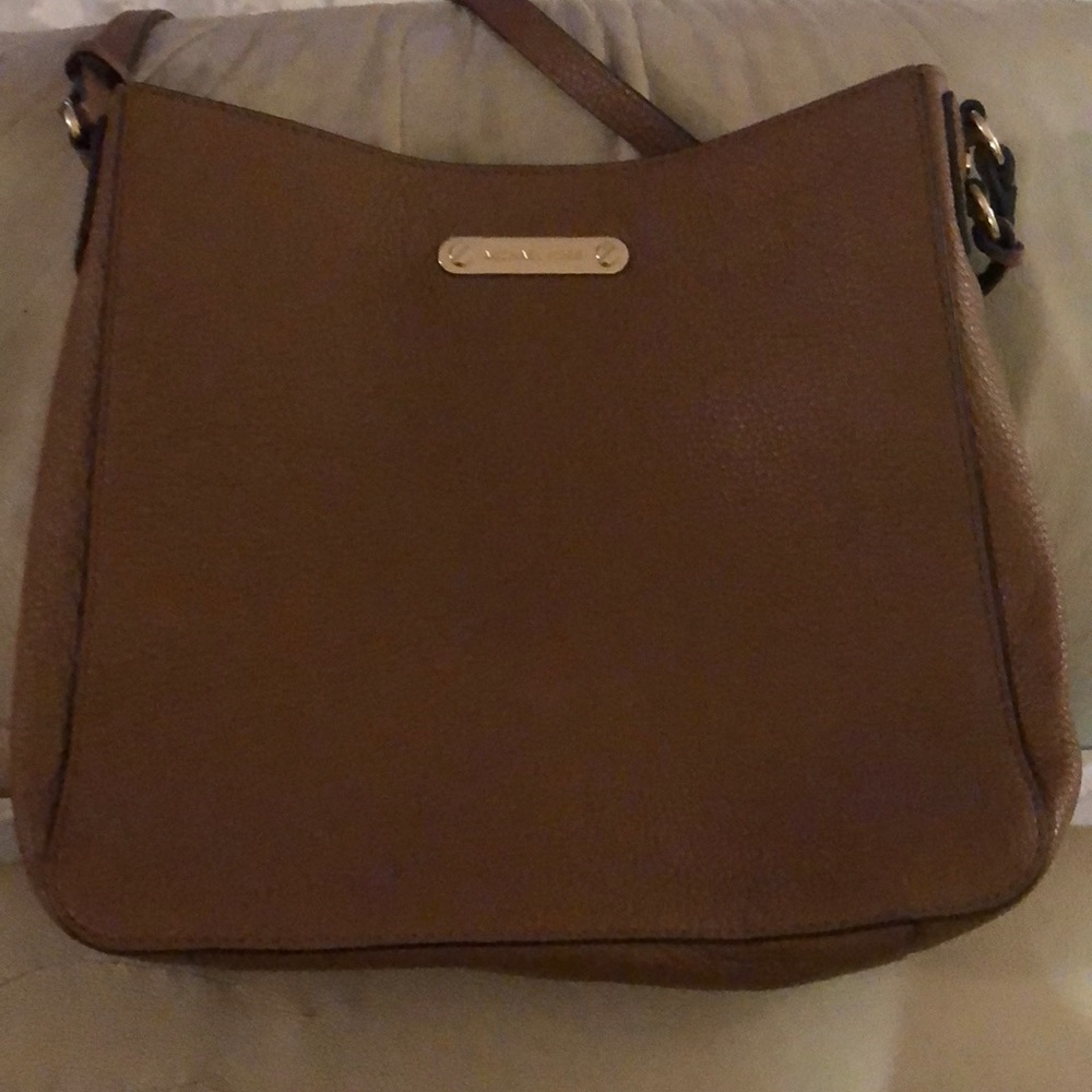 Michael Kors crossbody jet setter purse